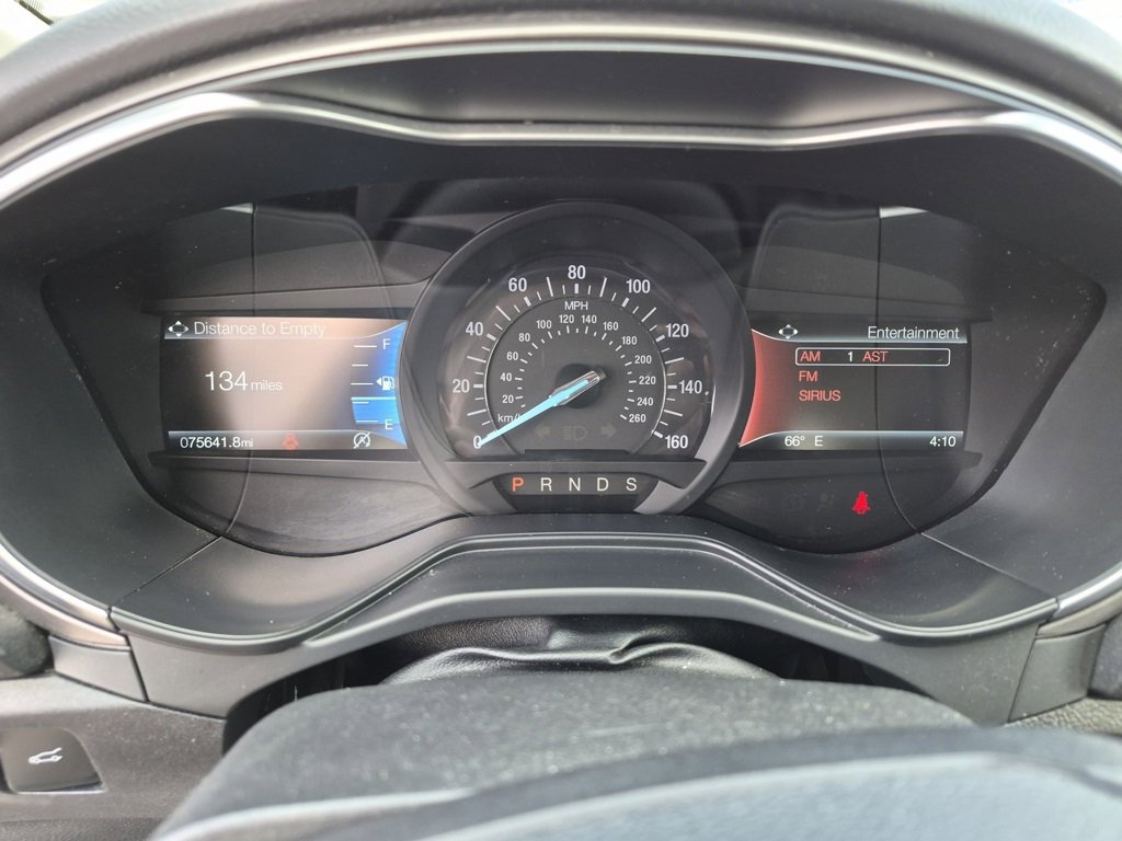 Used 2019 Ford Fusion SEL image 17