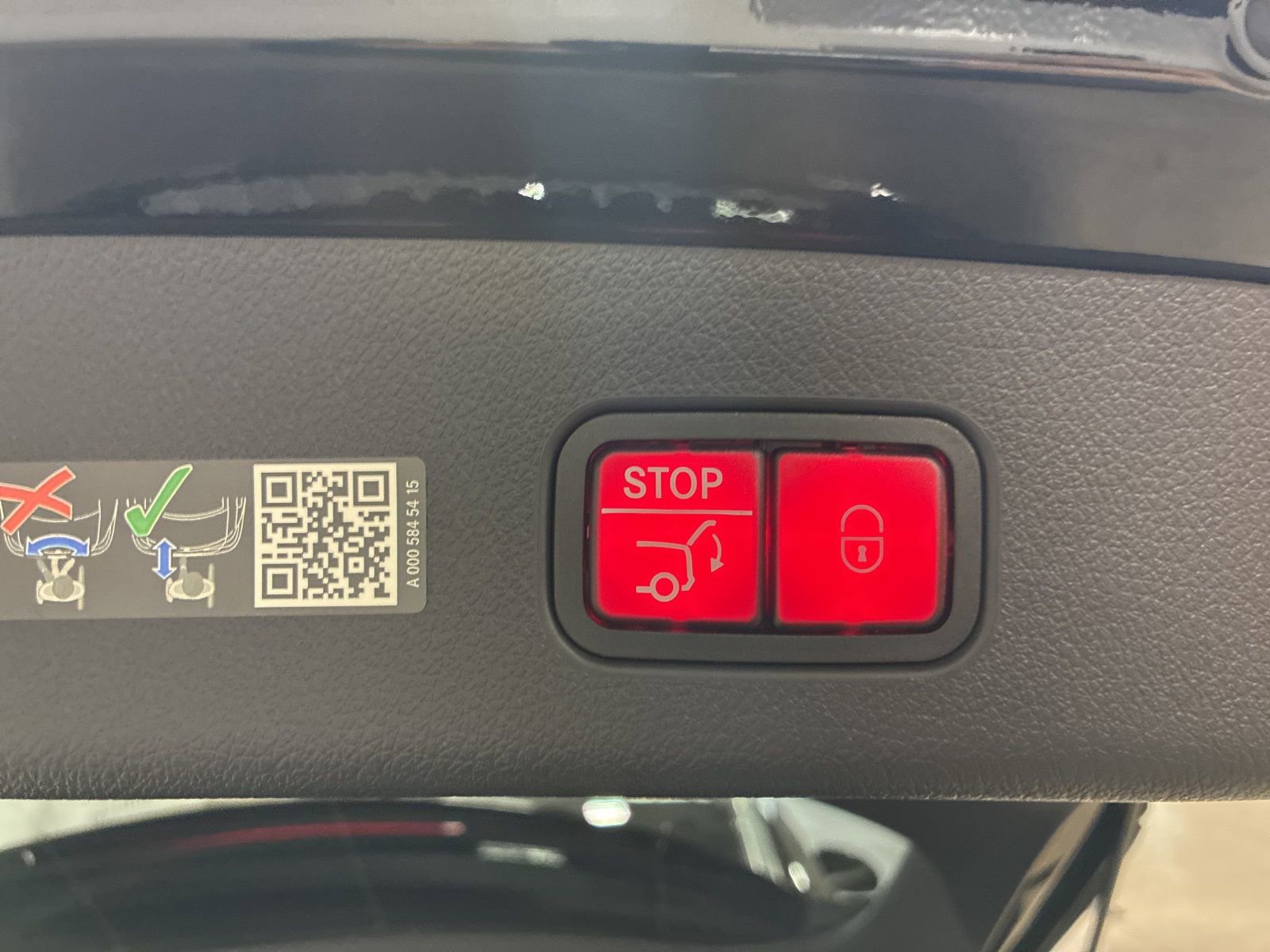 Used 2025 Mercedes-Benz GLC 300 GLC 300 image 6