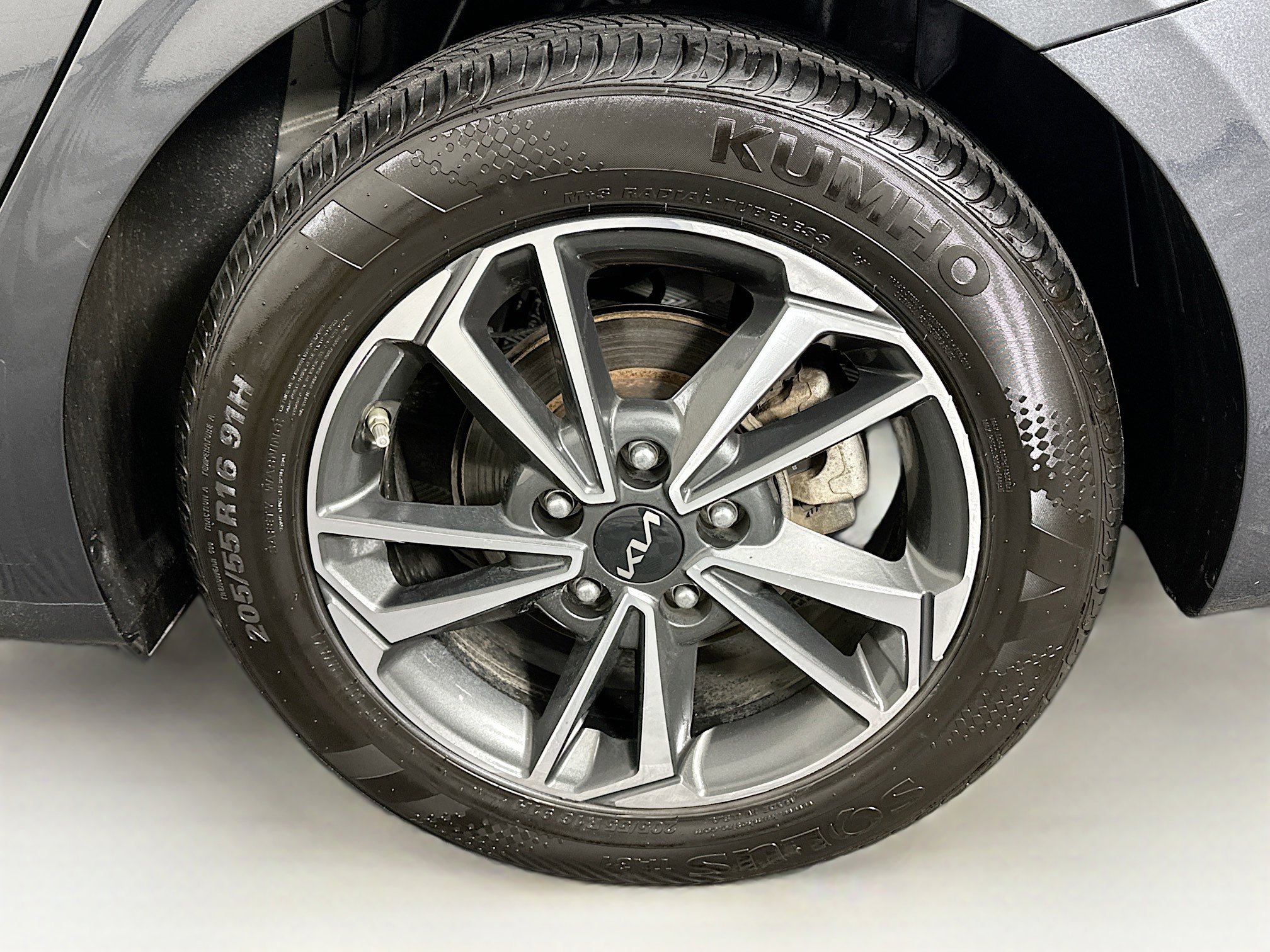 Used 2024 Kia Forte LXS image 11