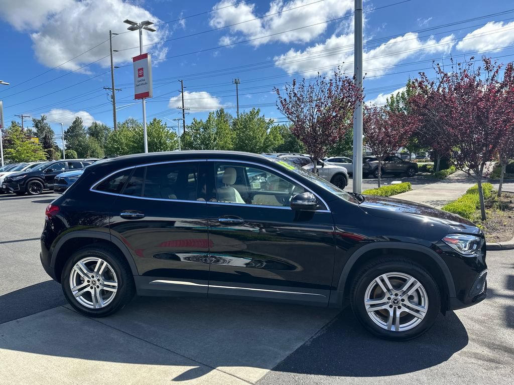 Used 2023 Mercedes-Benz GLA 250 4MATIC image 6