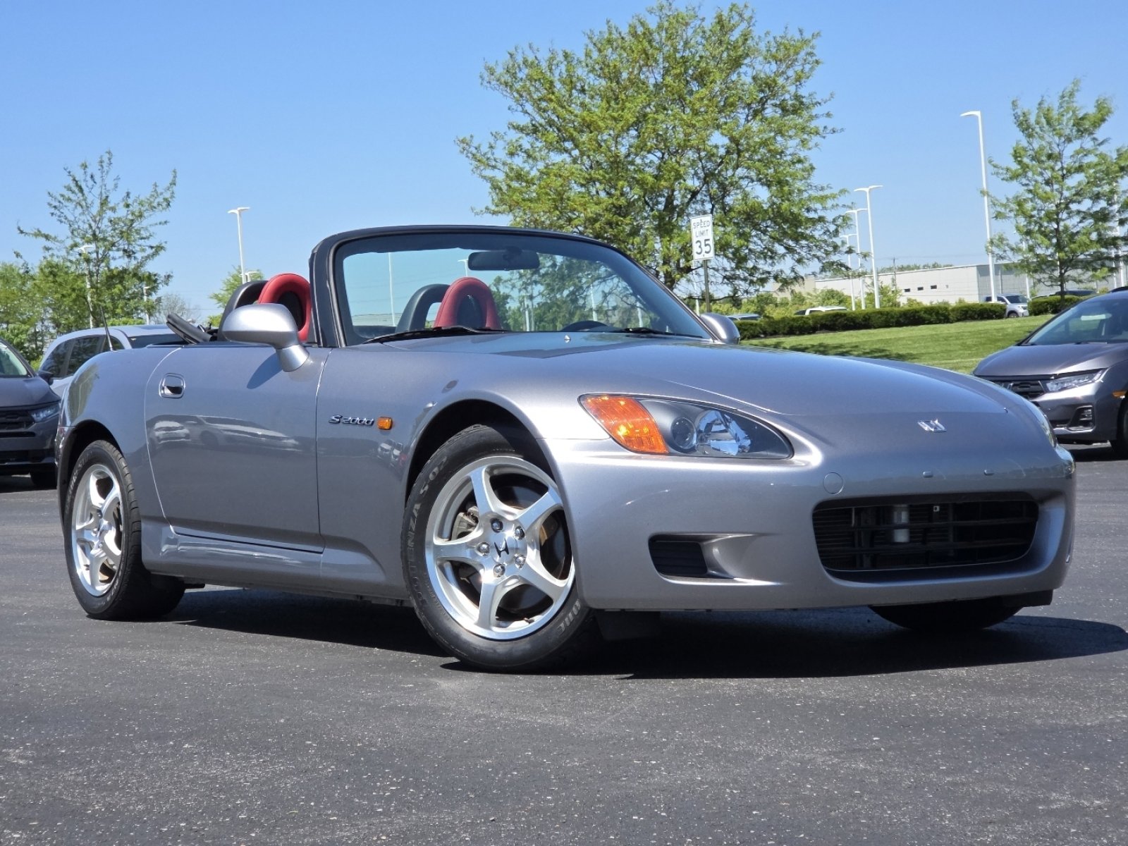 Used 2000 Honda S2000 image 2