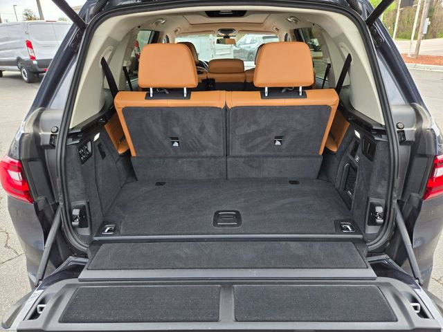 Used 2021 BMW X7 xDrive40i w/ Executive Package image 15