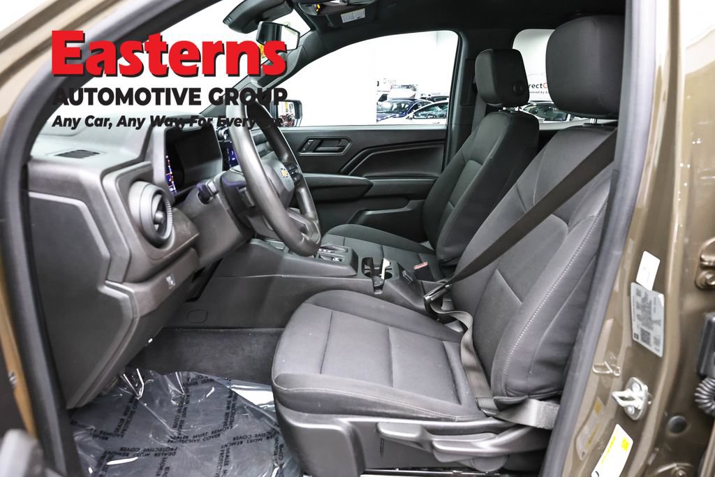 Used 2023 Chevrolet Colorado W/T RWD image 13