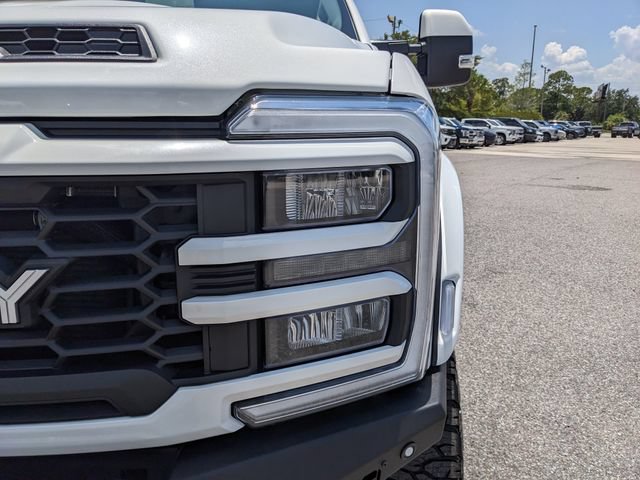 New 2026 Ford F250 Lariat w/ Black Appearance Package AWD/4WD image 9