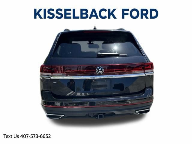 Used 2024 Volkswagen Atlas SE FWD image 4
