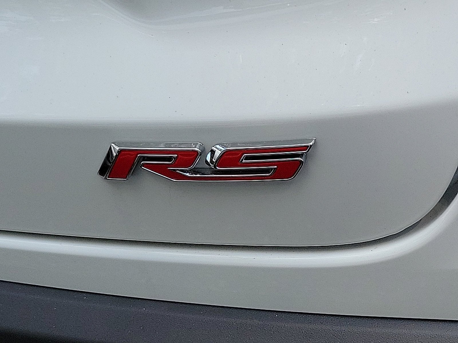 New 2026 Chevrolet Trax RS w/ Sunroof Package FWD image 6