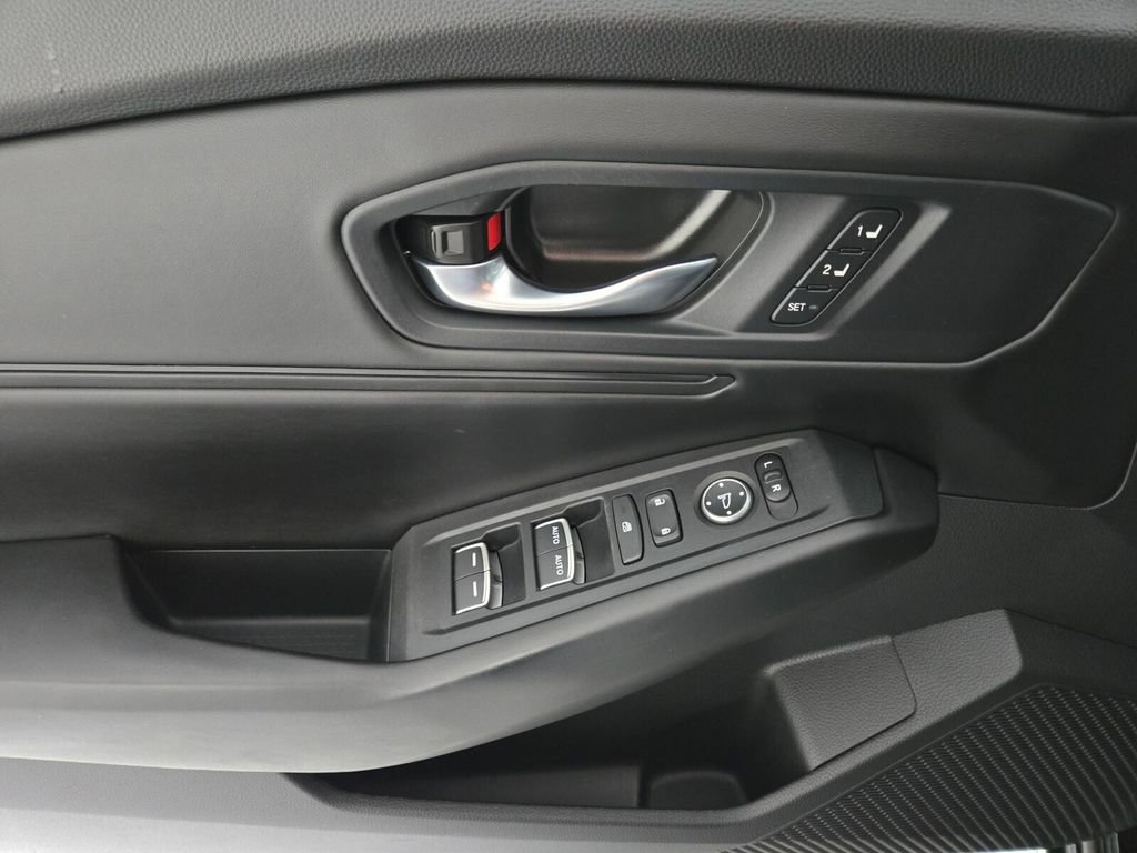 Used 2024 Honda Accord EX-L image 24