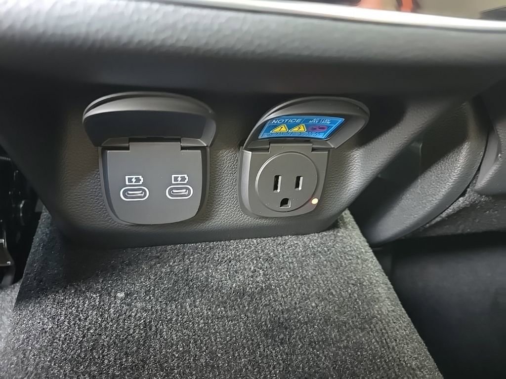 New 2026 Genesis GV70 3.5T Sport Prestige image 32