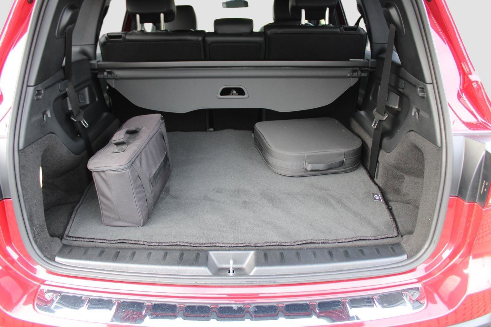 Used 2023 Mercedes-Benz EQB 300 4MATIC image 27