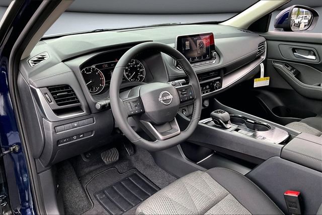 New 2026 Nissan Rogue SV FWD image 7