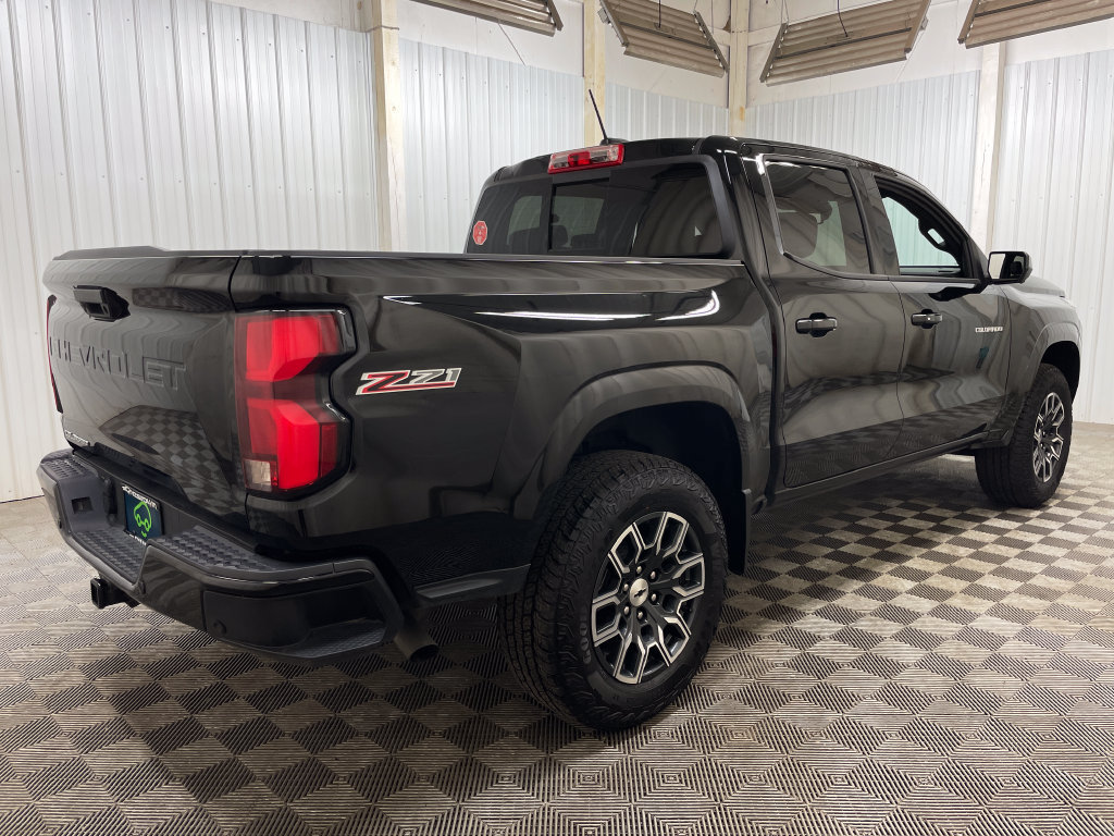 Certified 2024 Chevrolet Colorado Z71 w/ Z71 Convenience Package 2 AWD/4WD image 16