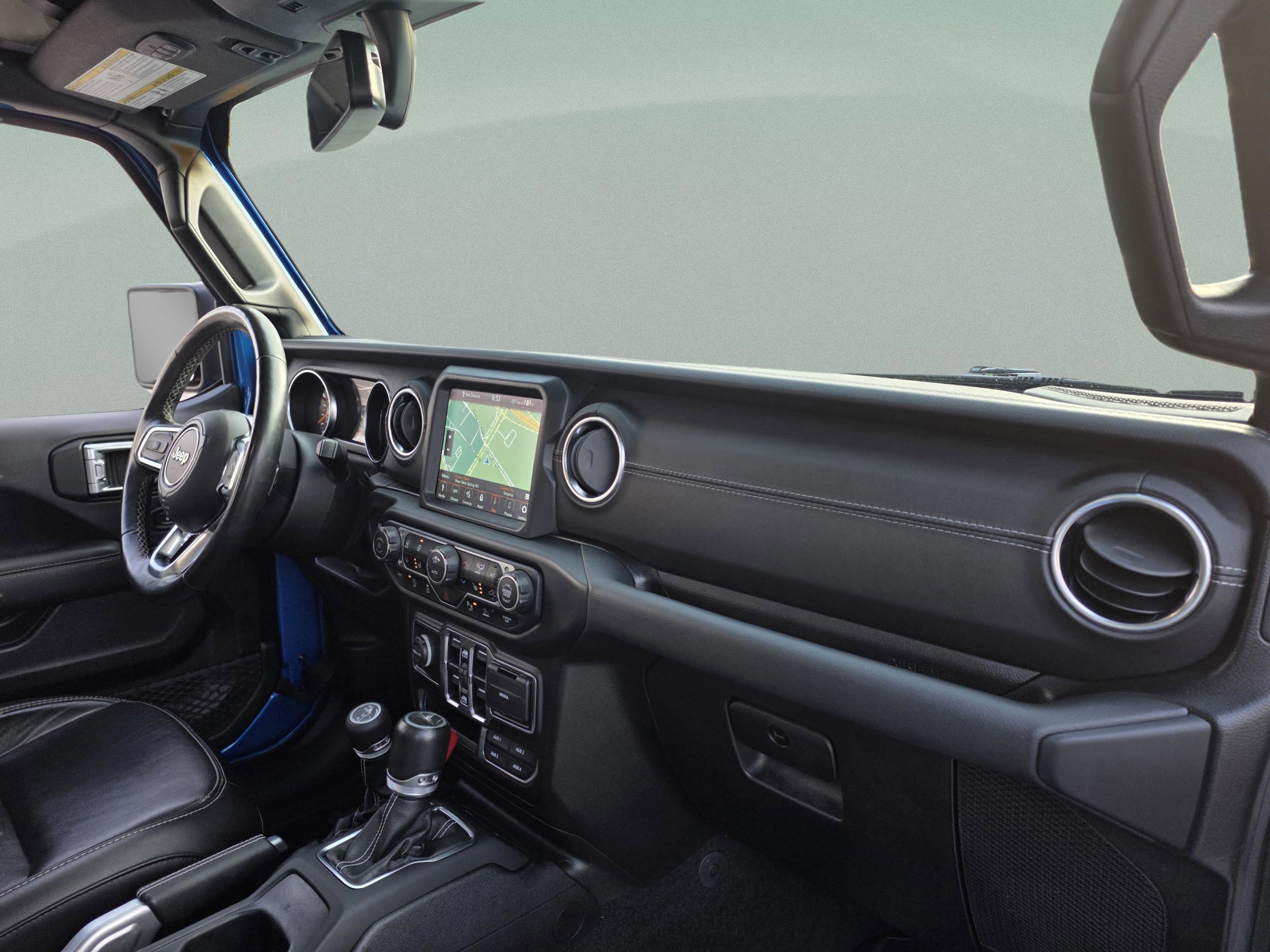 Used 2020 Jeep Gladiator Overland image 29