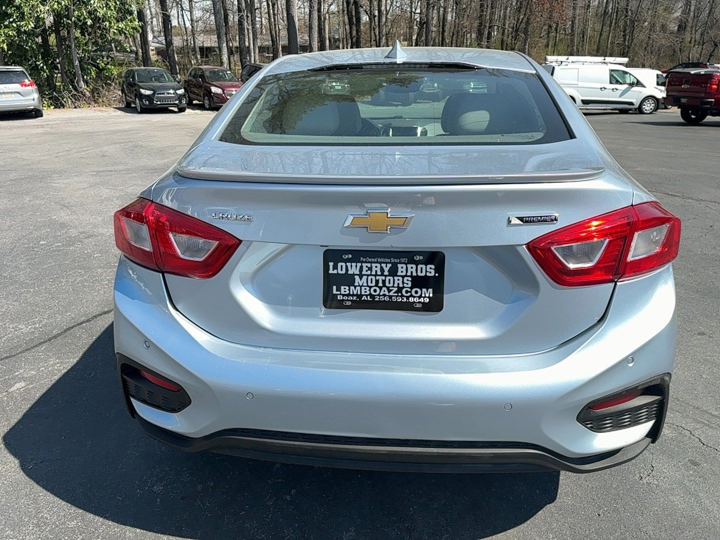 Used 2017 Chevrolet Cruze Premier FWD image 5