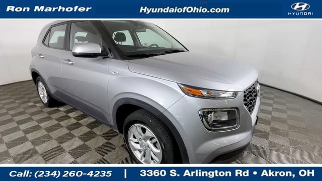 Used 2025 Hyundai Venue SE FWD image 1