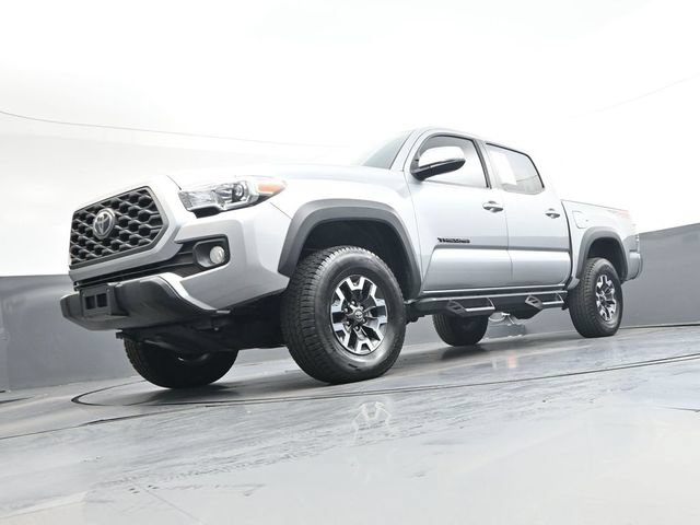 Used 2023 Toyota Tacoma TRD Off-Road w/ Black Out Package (TMS) AWD/4WD image 37