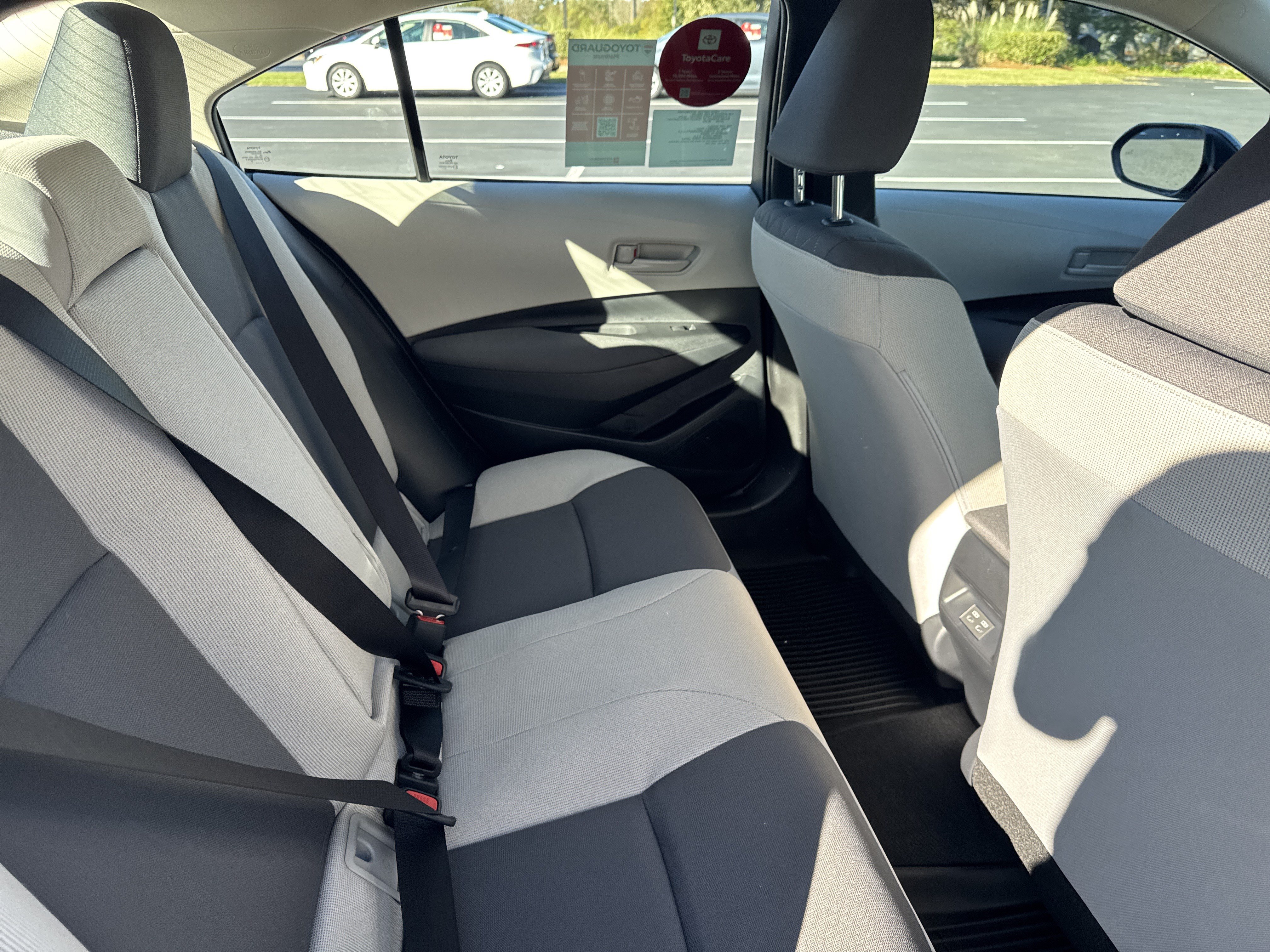 New 2027 Toyota Corolla LE w/ LE Premium Package FWD image 28