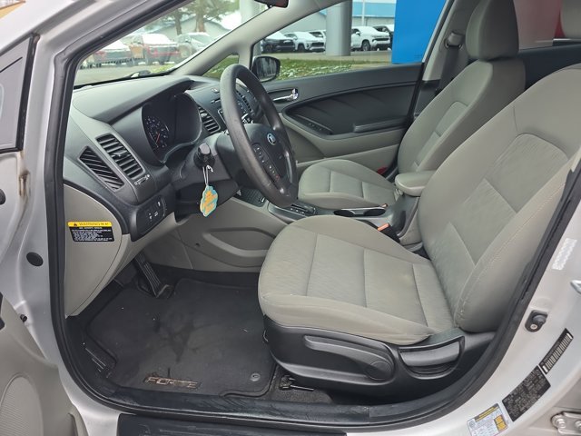 Used 2015 Kia Forte LX image 18