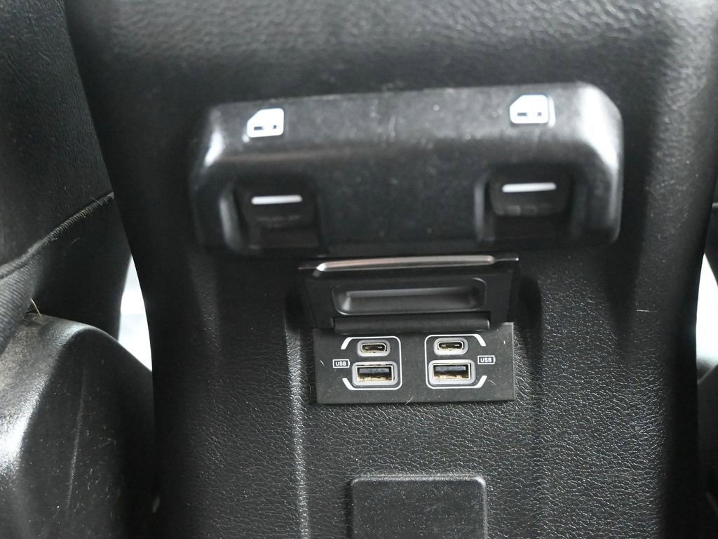 Used 2022 Jeep Gladiator Rubicon w/ LED Lighting Group AWD/4WD image 33
