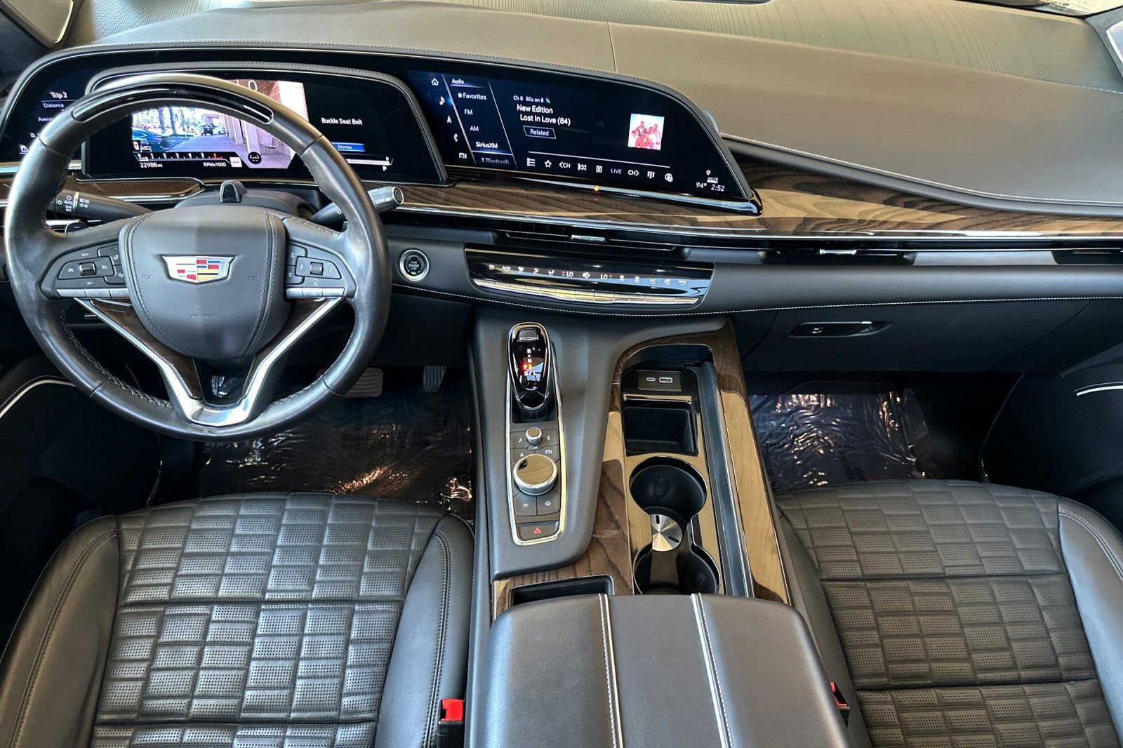 Used 2024 Cadillac Escalade Sport Platinum AWD/4WD image 14