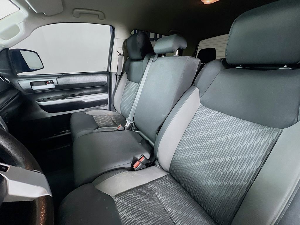 Used 2020 Toyota Tundra SR5 image 33