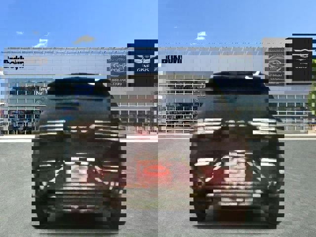 Used 2023 Genesis GV70 2.5T w/ Advanced Package image 33