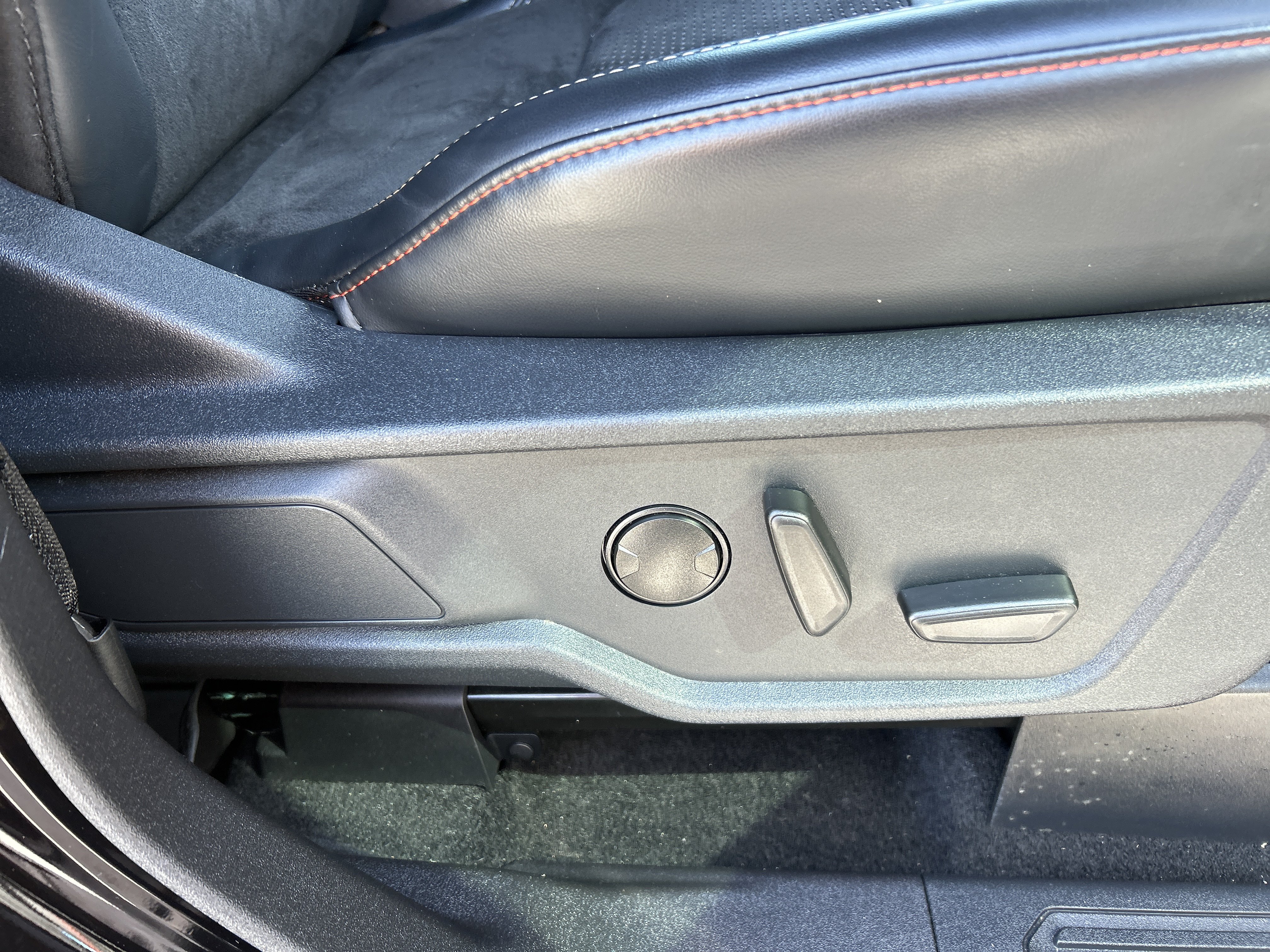 Used 2024 Ford Bronco Raptor AWD/4WD image 46