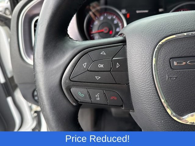 Used 2015 Dodge Charger SE RWD image 11