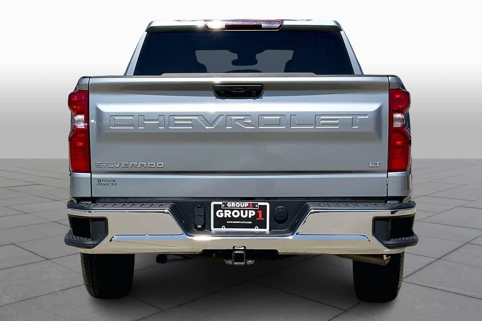 Used 2025 Chevrolet Silverado 1500 LT AWD/4WD image 8