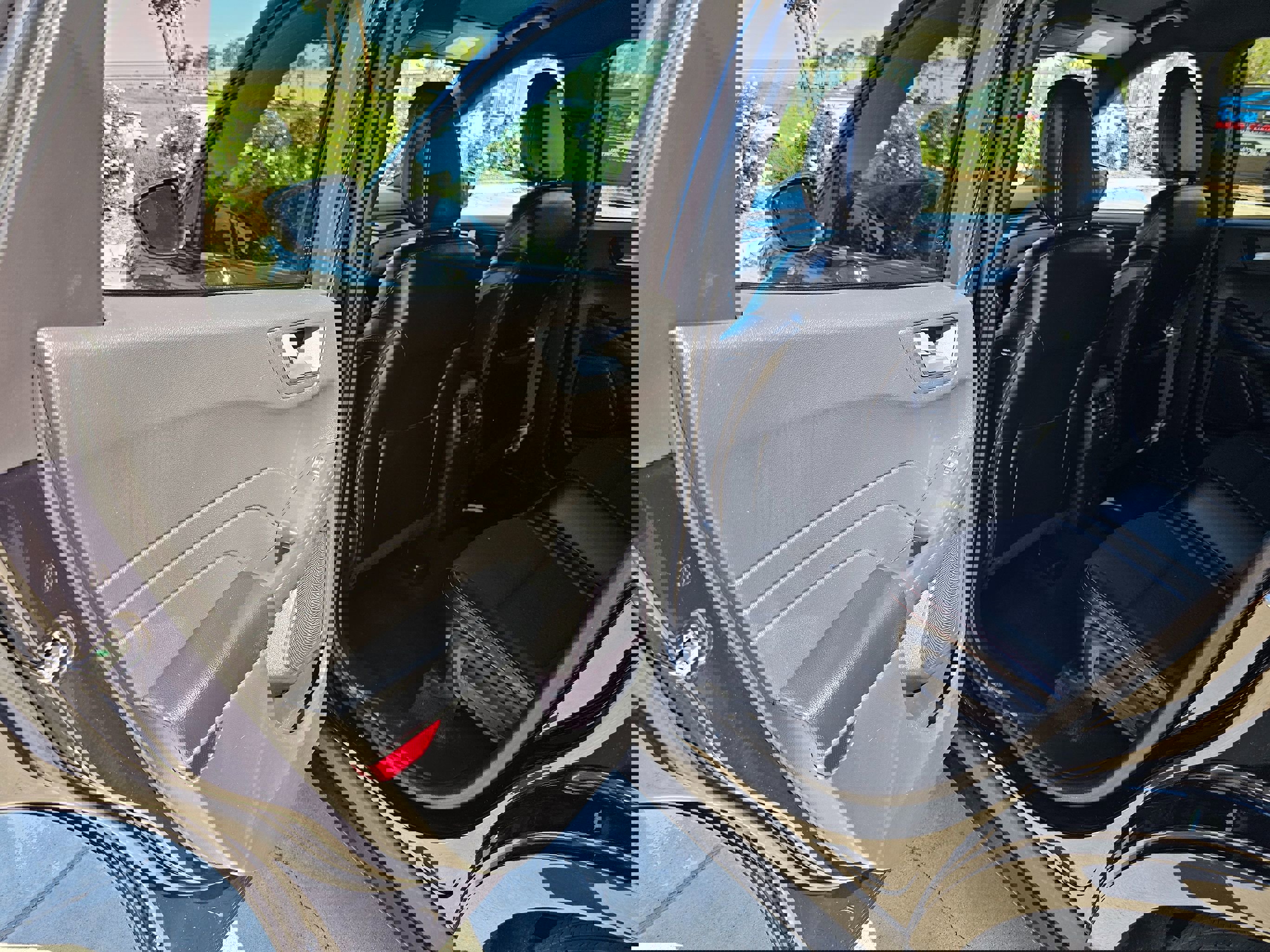 Used 2024 Ford Escape ST-Line image 17