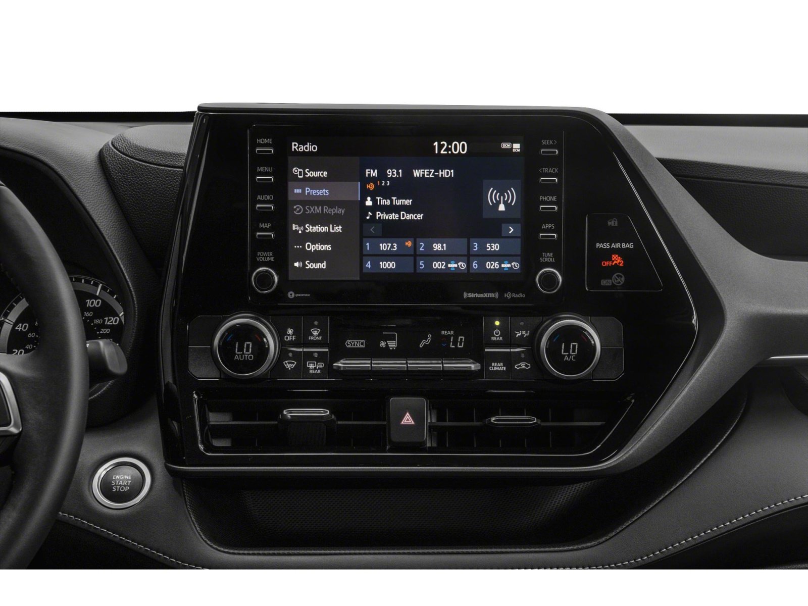 Used 2021 Toyota Highlander LE FWD image 7