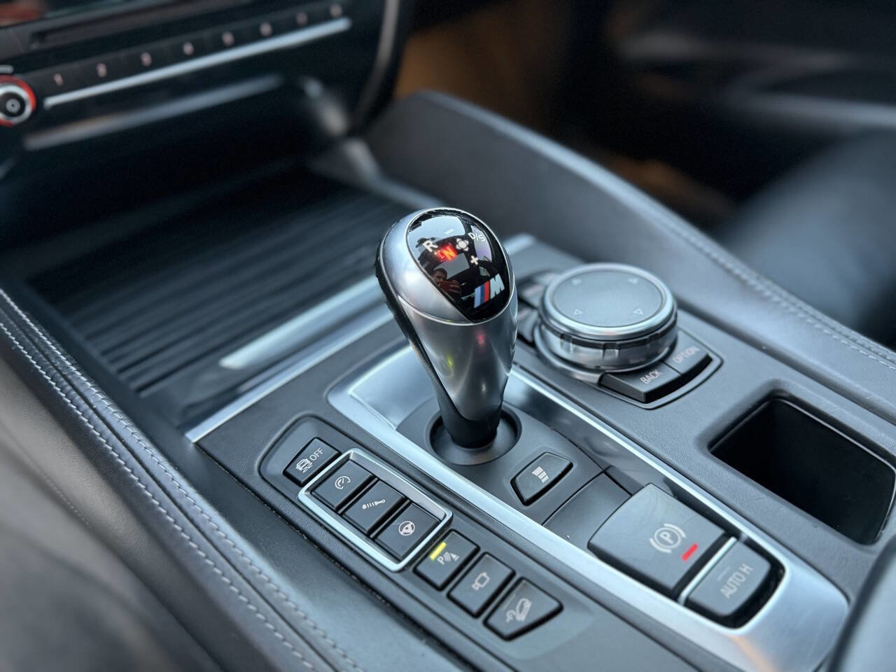 Used 2016 BMW X6 M Base AWD 4dr SUV image 31