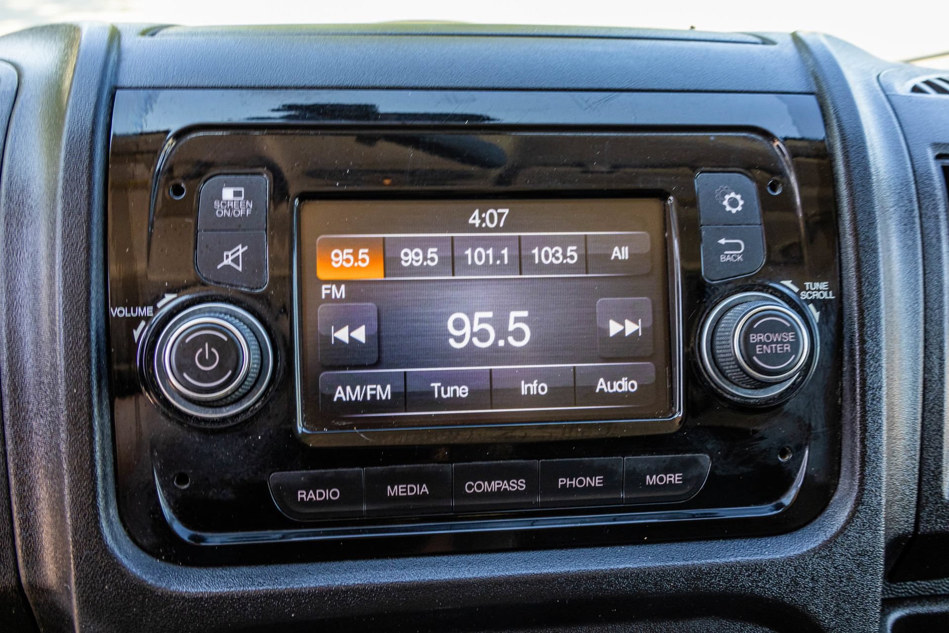 Used 2018 RAM ProMaster 1500 FWD image 22