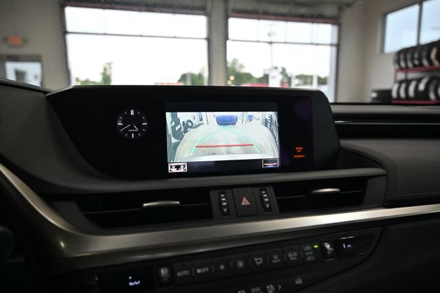 Used 2021 Lexus ES 250 w/ Premium Package AWD/4WD image 17