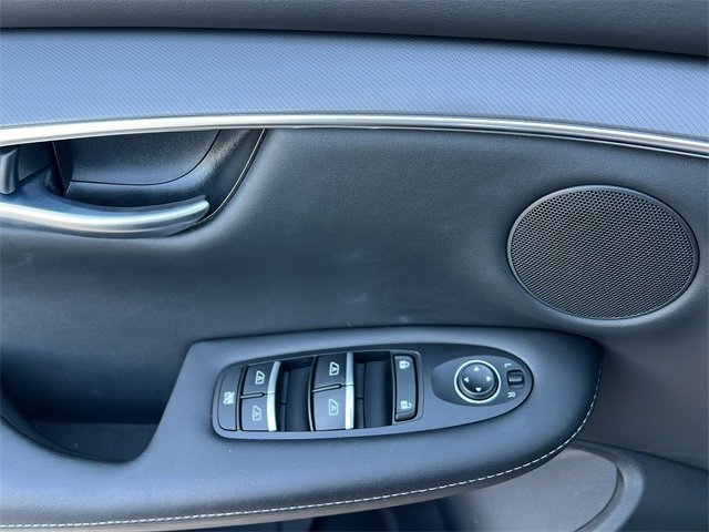 Certified 2025 INFINITI QX50 Pure image 26