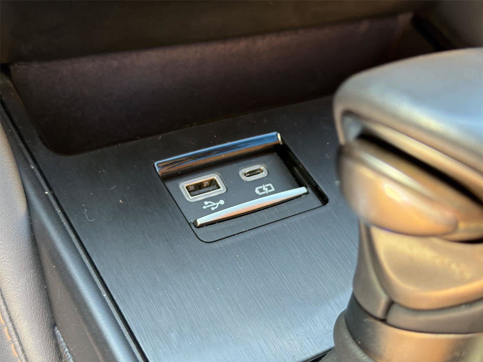Used 2025 Lexus ES 300h w/ Premium Package FWD image 39