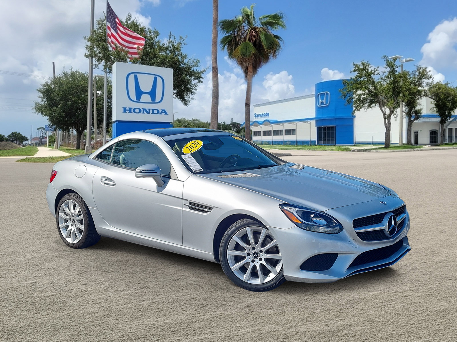 Used 2020 Mercedes-Benz SLC 300 w/ Premium Package image 1