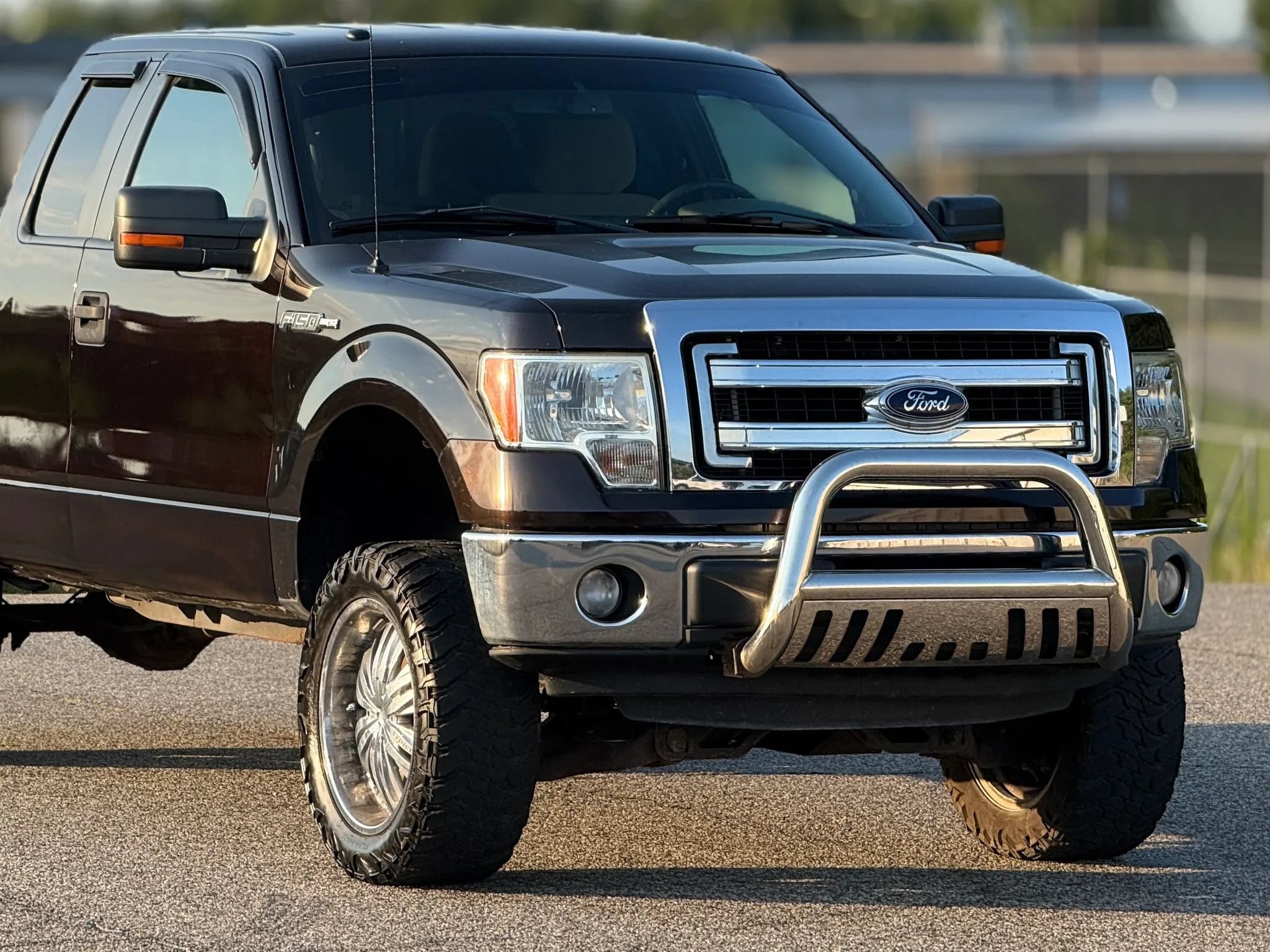 Used 2013 Ford F150 XLT w/ Mid Equipment Group AWD/4WD image 15