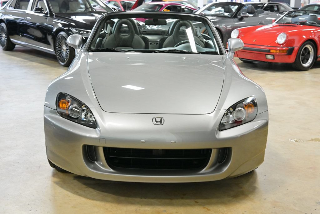 Used 2005 Honda S2000 image 3