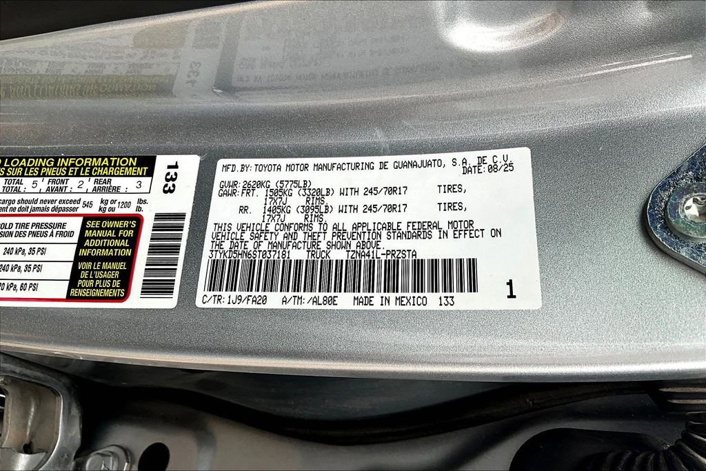 Used 2025 Toyota Tacoma SR image 21