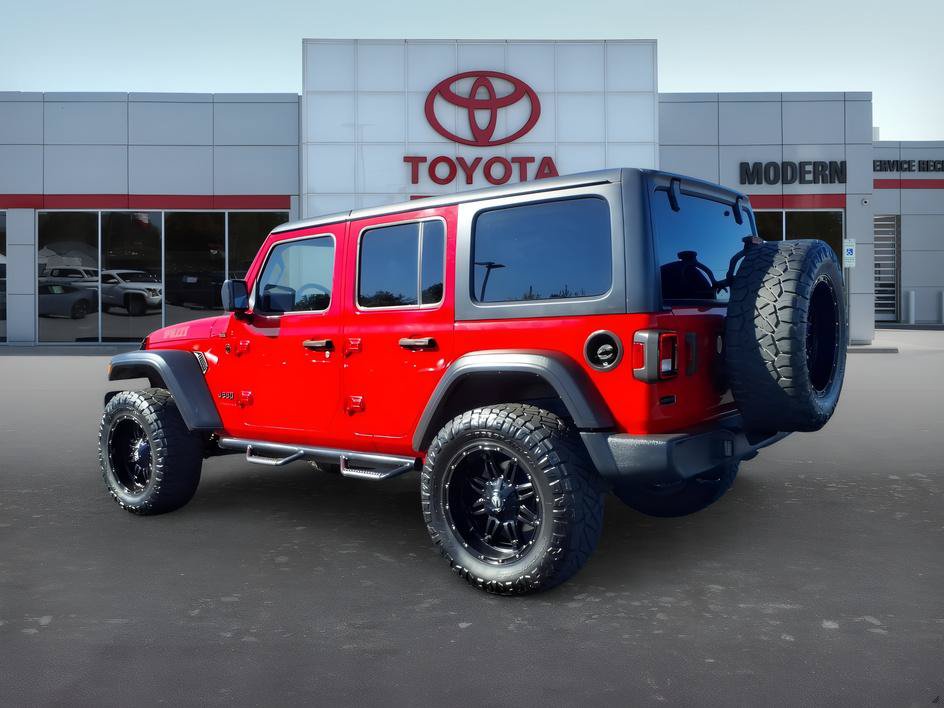 Used 2021 Jeep Wrangler Unlimited Sport AWD/4WD image 3