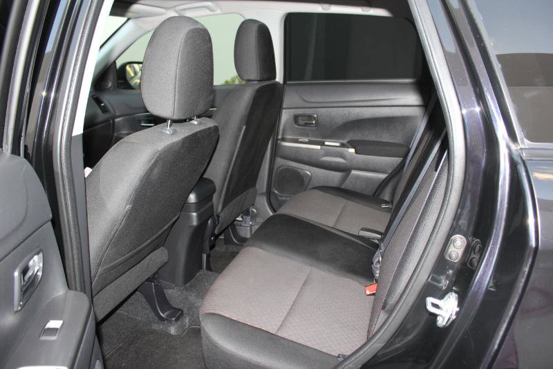 Used 2019 Mitsubishi Outlander Sport SE image 13