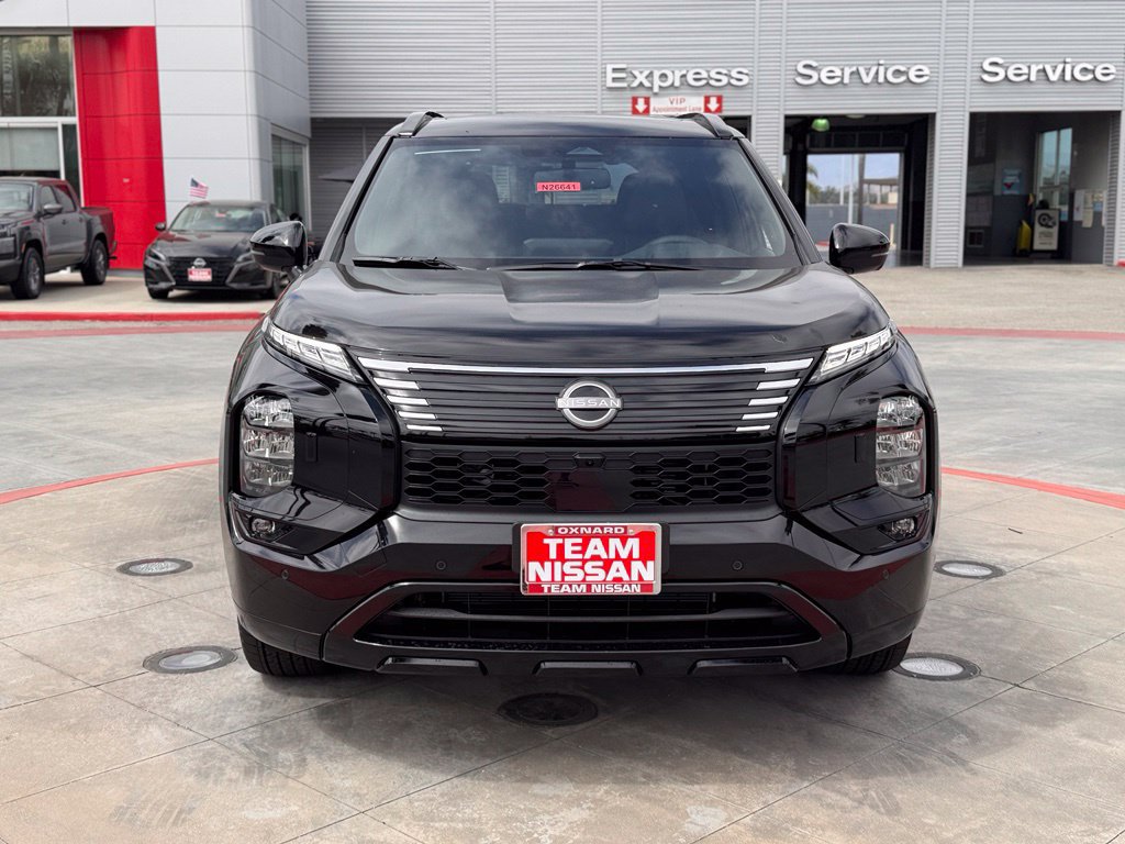 New 2026 Nissan Rogue Platinum AWD/4WD image 3