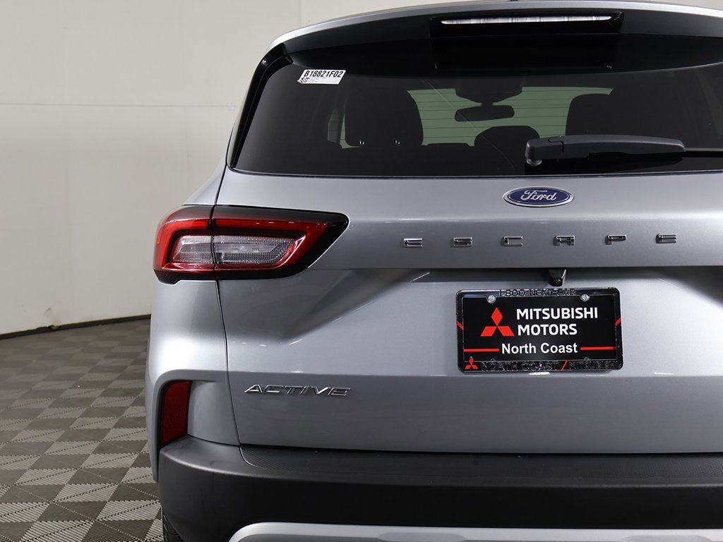 Used 2023 Ford Escape Active image 14