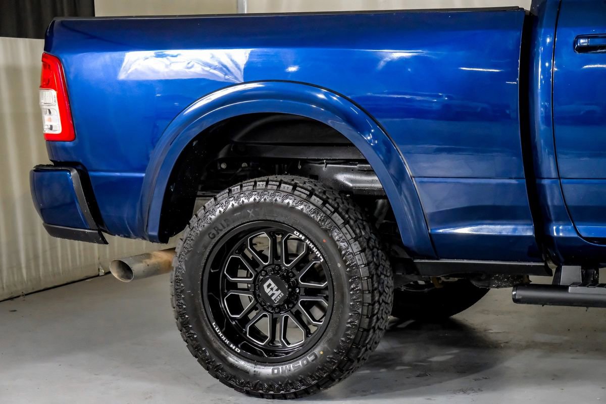 Used 2020 RAM 2500 Big Horn w/ Night Edition AWD/4WD image 7