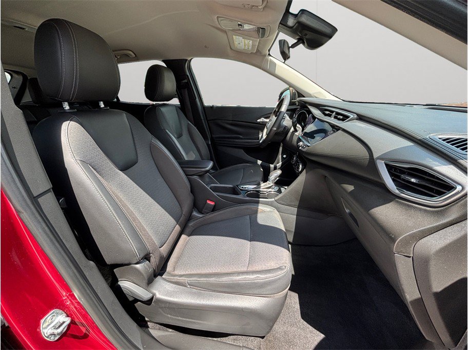 Used 2021 Buick Encore GX Select w/ Sport Touring Package FWD image 38