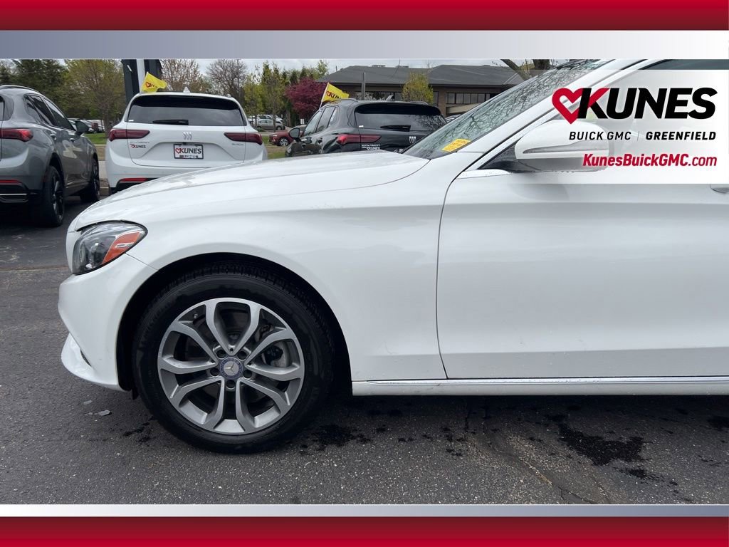 Used 2017 Mercedes-Benz C 300 4MATIC Sedan image 15
