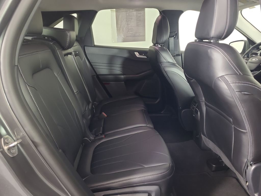 Used 2026 Ford Escape Platinum w/ Premium Technology Package AWD/4WD image 20