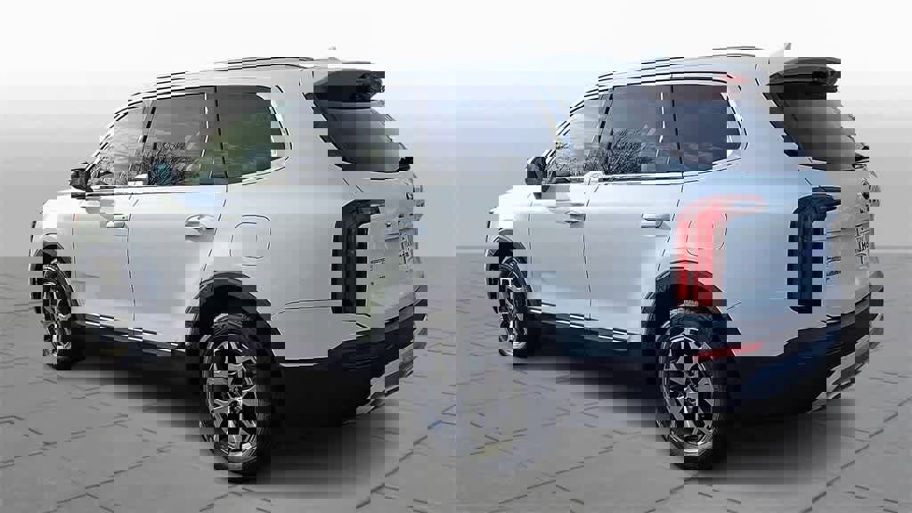 Used 2020 Kia Telluride EX image 6