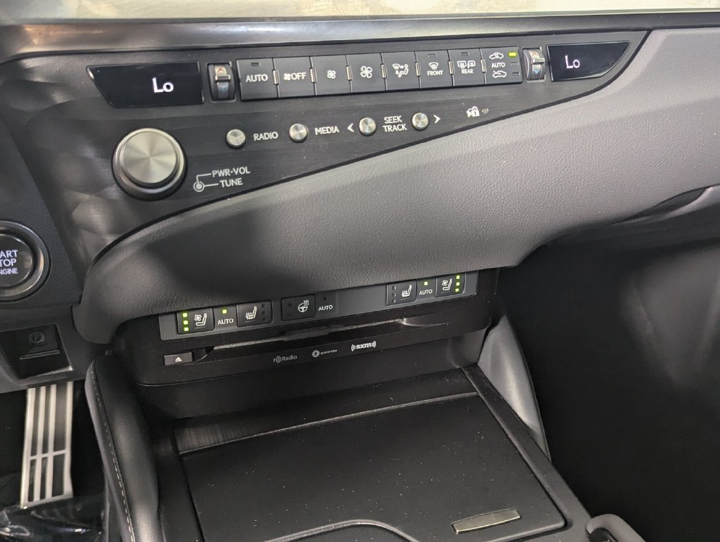 Used 2021 Lexus ES 350 F Sport w/ Accessory Package 2 FWD image 19