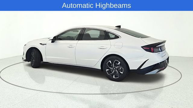 Used 2024 Hyundai Sonata SEL FWD image 3